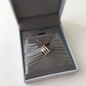 Leafael Emerald Green Gemstone Necklace NWT